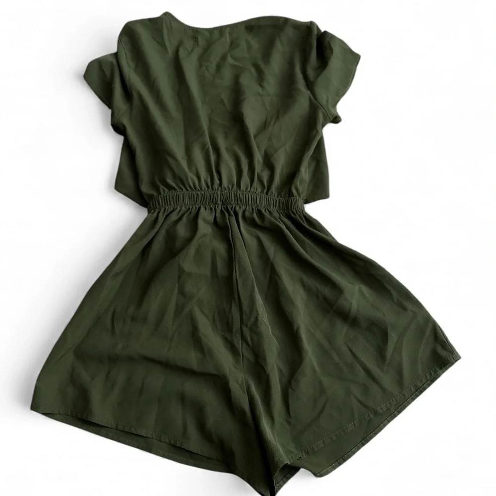 REVERSE ROMPER - Picture 3 of 6